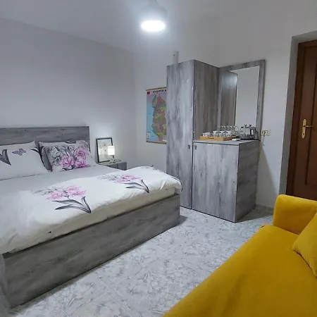Kwatera prywatna Tirana Hospitality Edas Place *